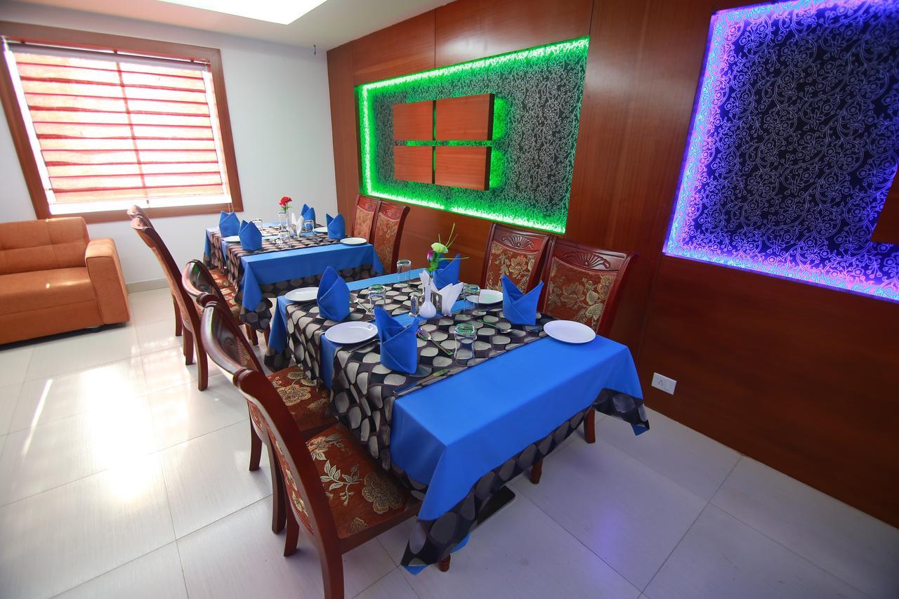 Ponnāni Rouba Residency Hotel מראה חיצוני תמונה
