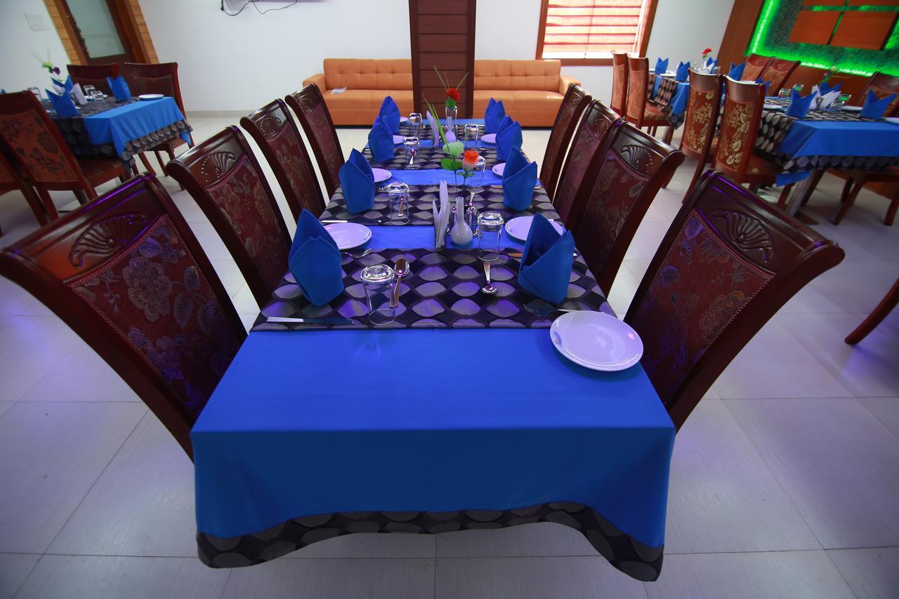Ponnāni Rouba Residency Hotel מראה חיצוני תמונה