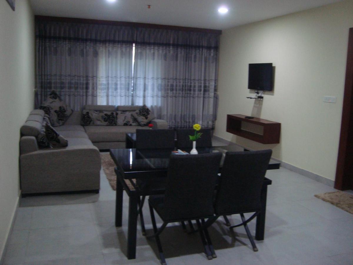Ponnāni Rouba Residency Hotel מראה חיצוני תמונה