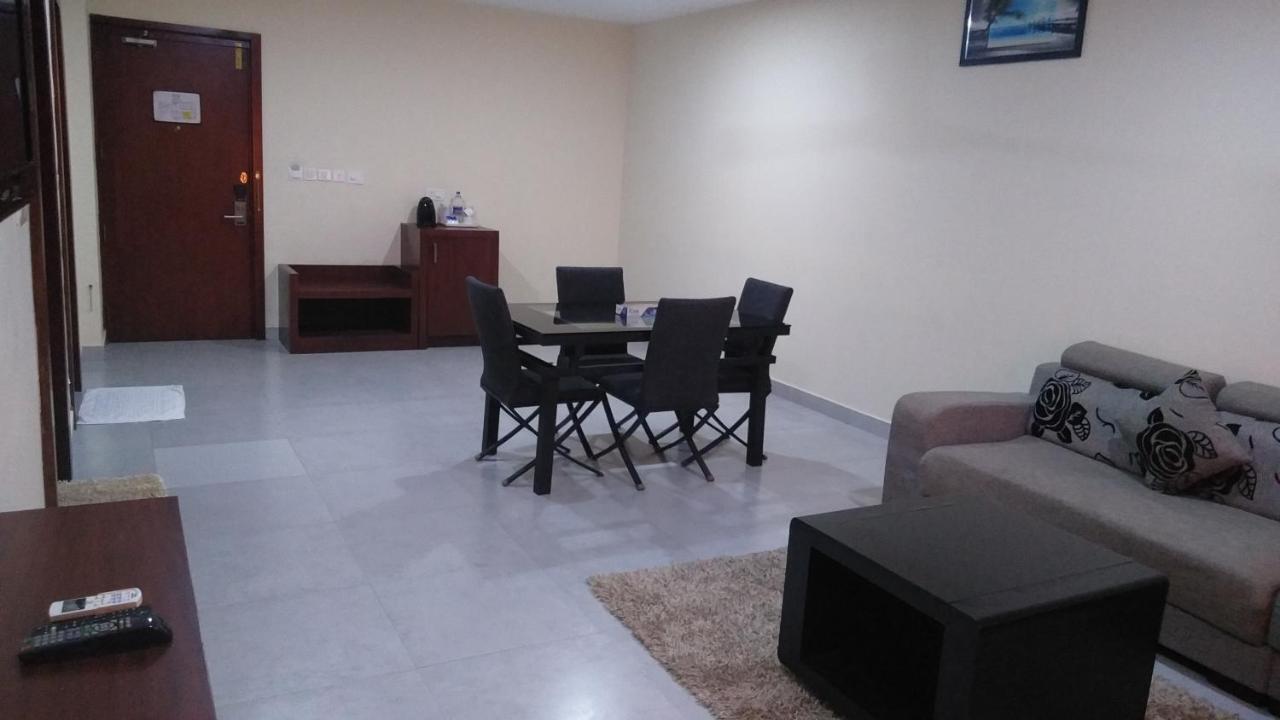 Ponnāni Rouba Residency Hotel מראה חיצוני תמונה